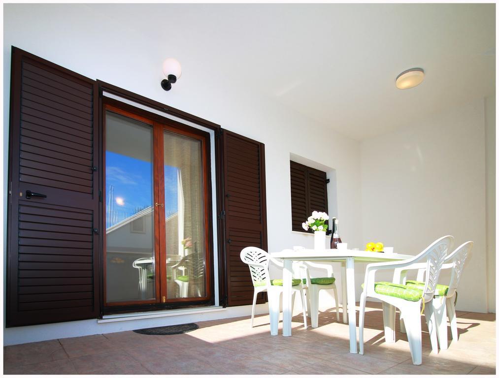 Apartment Benjamin Rogoznica  Exteriör bild